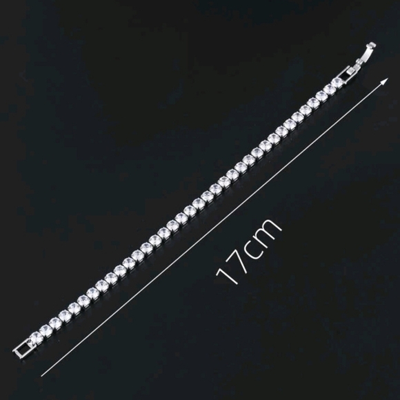 Luxury Tennis Bracelet Elegant Silver & Diamond/Cubic Zirconia Jewelry for Women - Picture 3 of 4